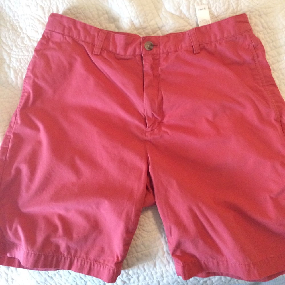 Vineyard Vines “Club Short”